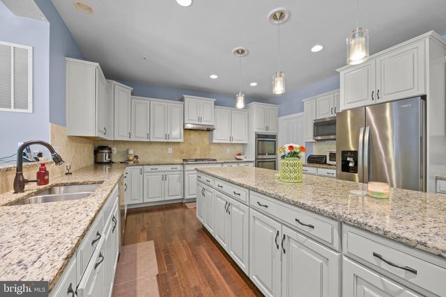 6102 OGLETHORPE MILL DR, Brandywine, MD 20613