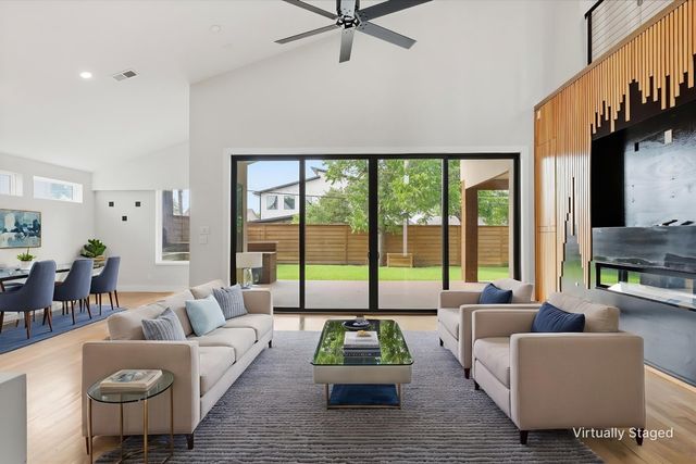 3822 Durango Drive, Dallas, TX 75220