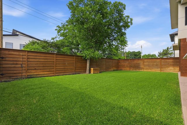 3822 Durango Drive, Dallas, TX 75220