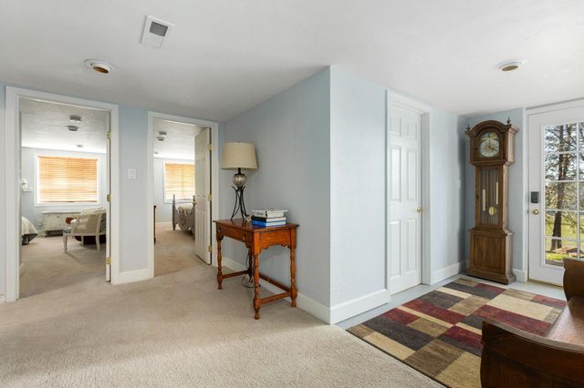 12636 Nottingham Ln, Grass Valley, CA 95949