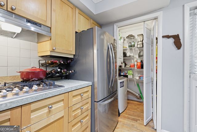 381 10th Street NE APT 4, Atlanta, GA 30309