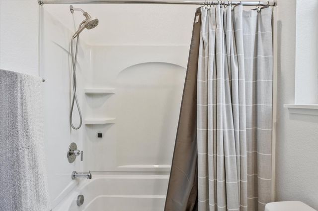 3366 Apollo Ct, Folsom, CA 95630