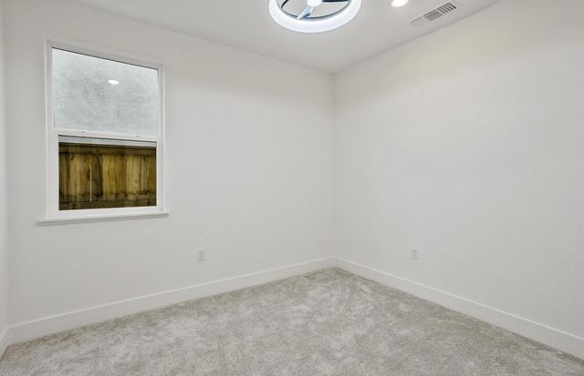 3366 Apollo Ct, Folsom, CA 95630