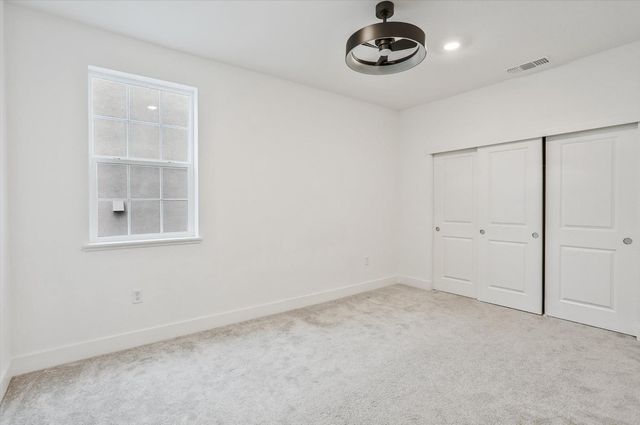 3366 Apollo Ct, Folsom, CA 95630