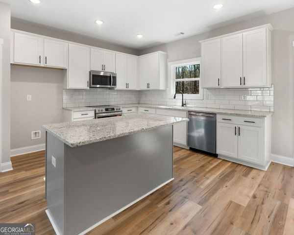 1578 English Road, Forsyth, GA 31029