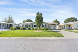 1114 PARADISE DRIVE, Lady Lake, FL 32159