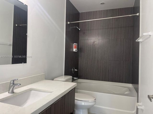1813 Madison St 6, Hollywood, FL 33020