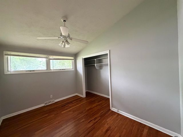 1006 Rainbow Dr, Salina, KS 67401