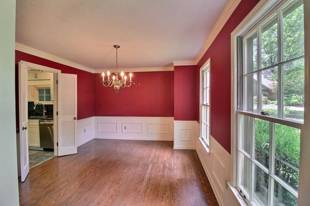7982 DOVIE LN, Germantown, TN 38138
