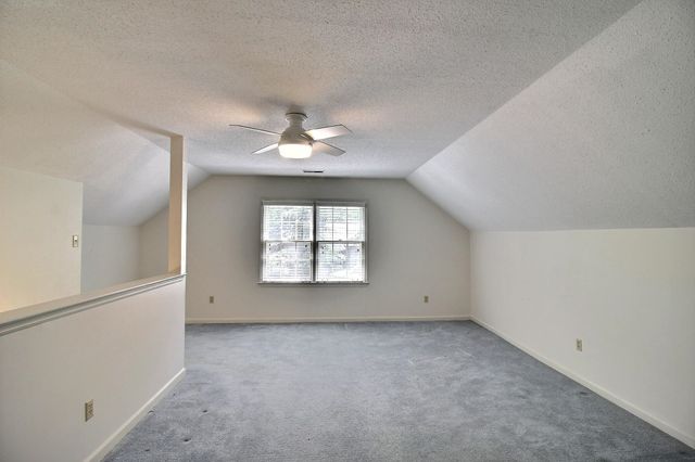 7982 DOVIE LN, Germantown, TN 38138