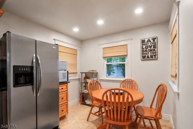 417 E 40Th St, Paterson City, NJ 07504