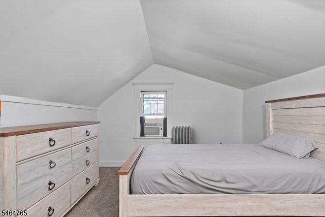 417 E 40Th St, Paterson City, NJ 07504