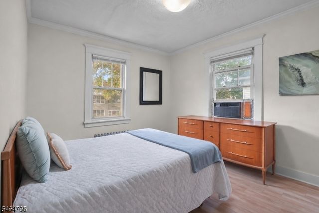 417 E 40Th St, Paterson City, NJ 07504
