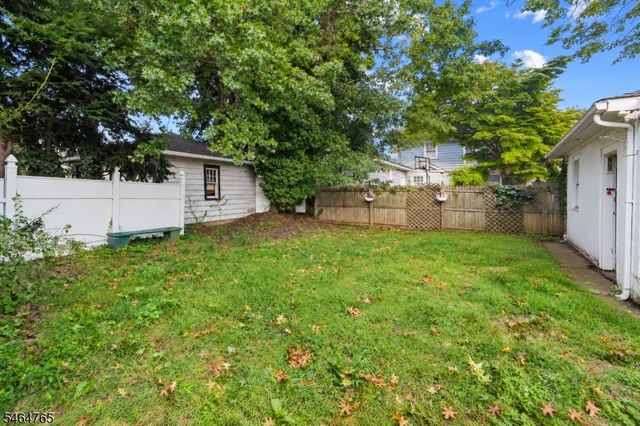 417 E 40Th St, Paterson City, NJ 07504