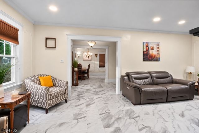 417 E 40Th St, Paterson City, NJ 07504