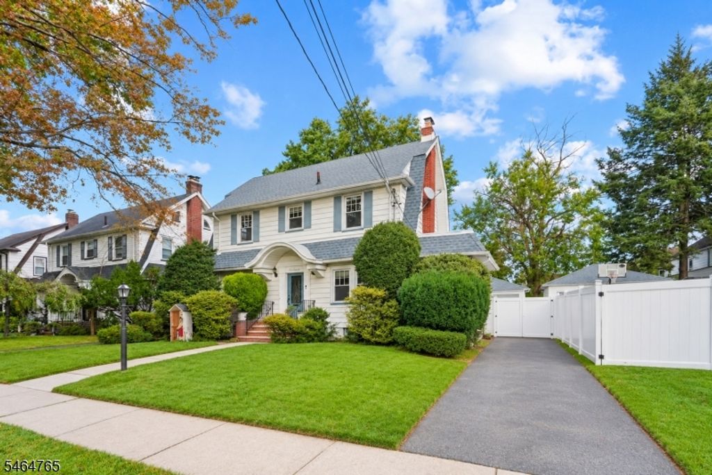 417 E 40Th St, Paterson City, NJ 07504