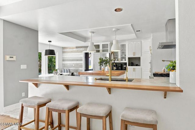 5536 Easterly Road, Agoura Hills, CA 91301