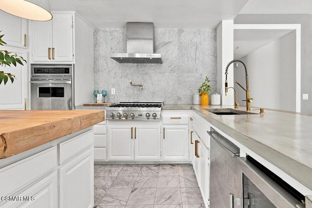 5536 Easterly Road, Agoura Hills, CA 91301
