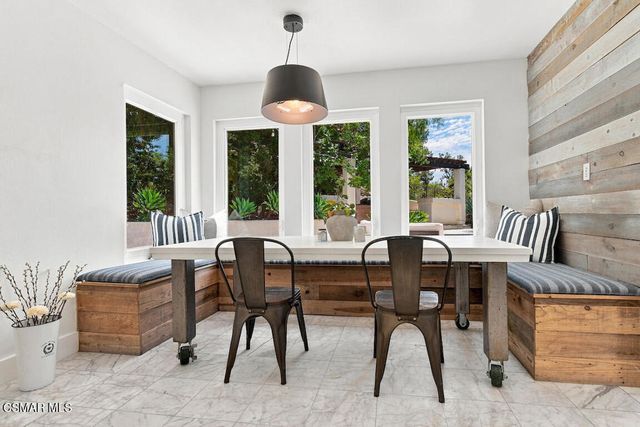 5536 Easterly Road, Agoura Hills, CA 91301