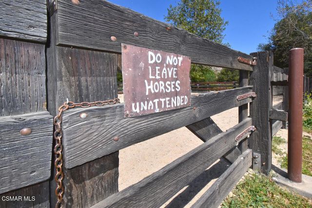 5536 Easterly Road, Agoura Hills, CA 91301