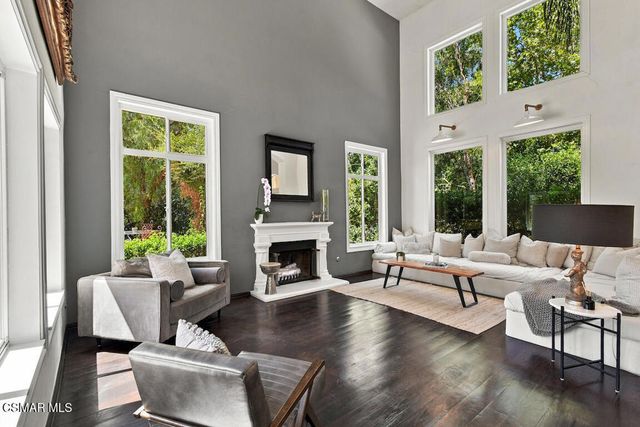 5536 Easterly Road, Agoura Hills, CA 91301