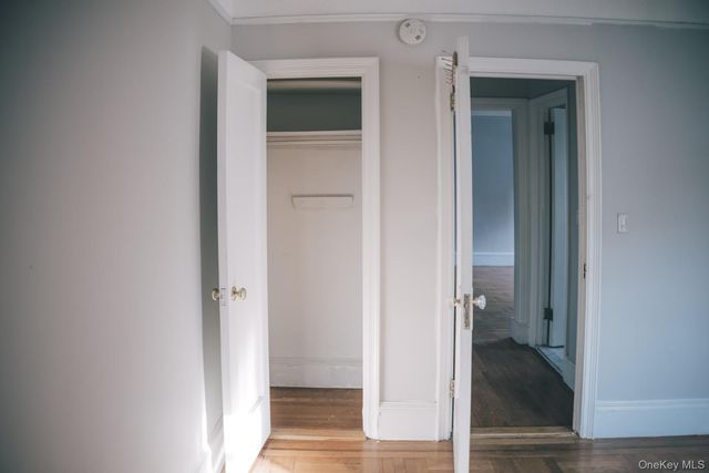 50-05 43 Ave 1L, Woodside, NY 11377