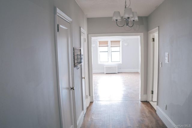 50-05 43 Ave 1L, Woodside, NY 11377