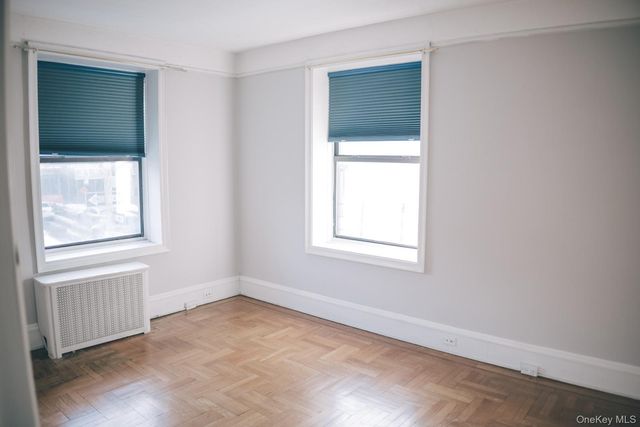 50-05 43 Ave 1L, Woodside, NY 11377