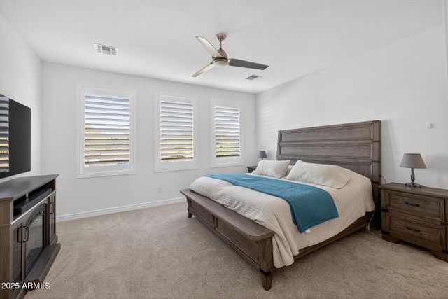 39889 N HAILEY Lane, San Tan Valley, AZ 85140