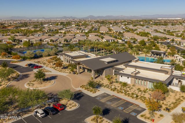 39889 N HAILEY Lane, San Tan Valley, AZ 85140