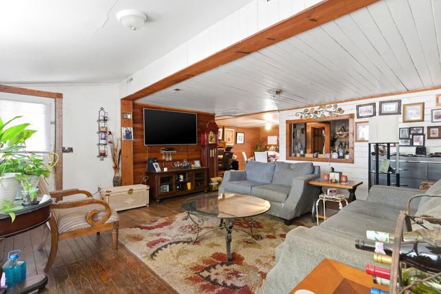 6840 Persimmon Rd., Aynor, SC 29511