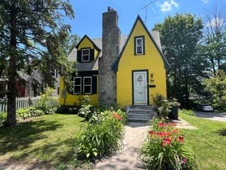 747 Hanover Street, Manchester, NH 03104