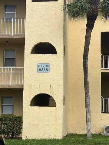 8285 Sunrise Lakes Boulevard 106, Sunrise, FL 33322