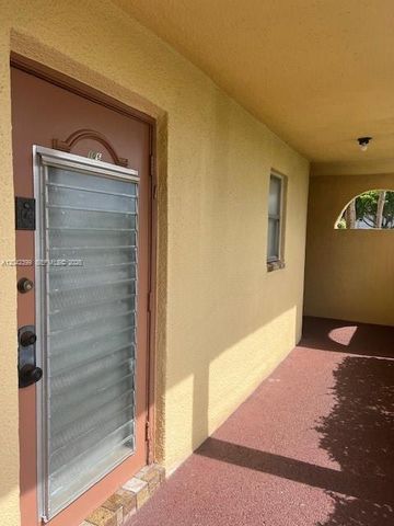 8285 Sunrise Lakes Boulevard 106, Sunrise, FL 33322