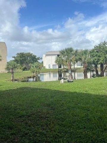 8285 Sunrise Lakes Boulevard 106, Sunrise, FL 33322