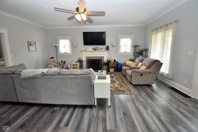 990 E Washington Street, Martinsville, IN 46151