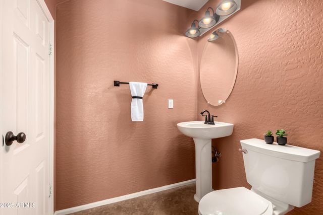 4516 W FORTUNE Drive, Phoenix, AZ 85086