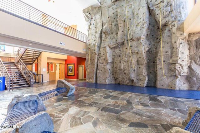 4516 W FORTUNE Drive, Phoenix, AZ 85086