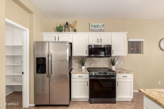 4516 W FORTUNE Drive, Phoenix, AZ 85086