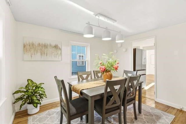 567 Poplar St, Boston, MA 02131
