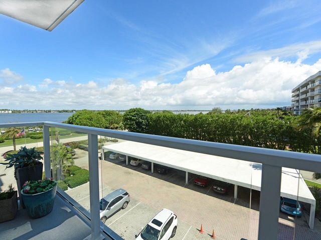 3450 S Ocean Boulevard 324, Palm Beach, FL 33480