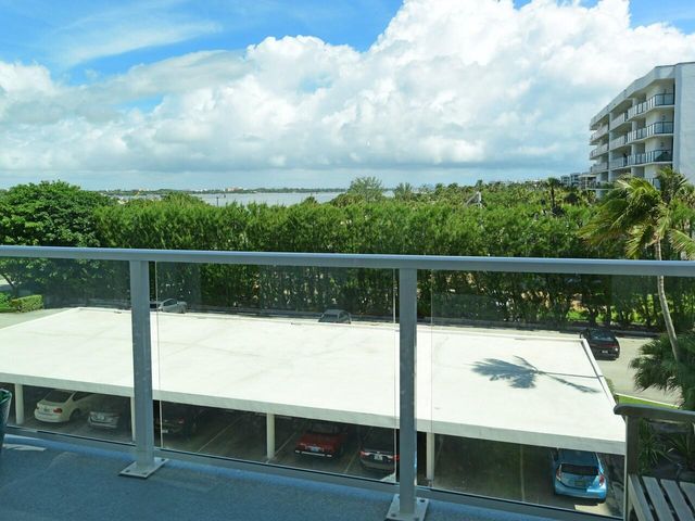 3450 S Ocean Boulevard 324, Palm Beach, FL 33480