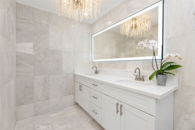 3030 San Juan Dr, Fullerton, CA 92835