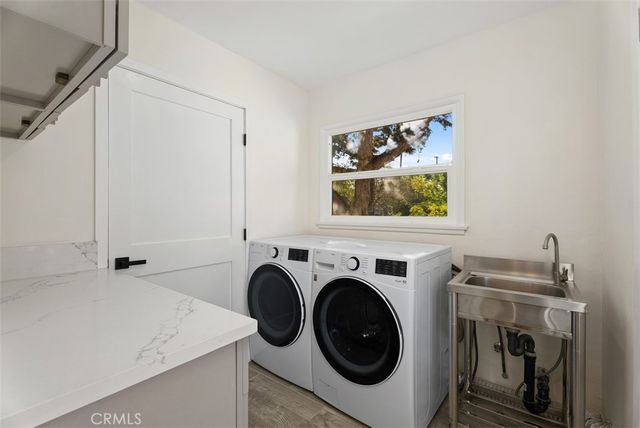 3030 San Juan Dr, Fullerton, CA 92835