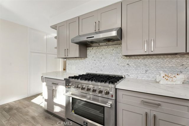 3030 San Juan Dr, Fullerton, CA 92835