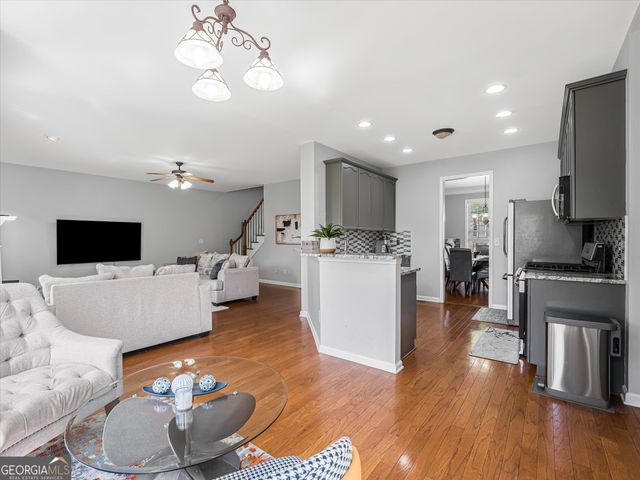 3337 Hinsdale Lane, Buford, GA 30519