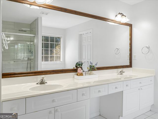 3337 Hinsdale Lane, Buford, GA 30519