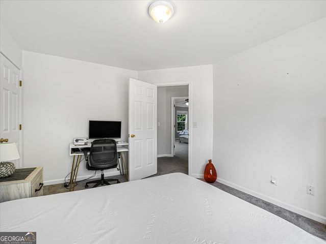 3337 Hinsdale Lane, Buford, GA 30519