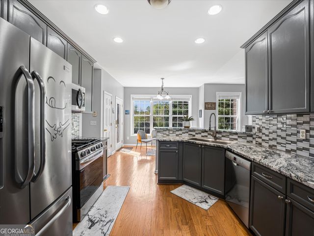 3337 Hinsdale Lane, Buford, GA 30519