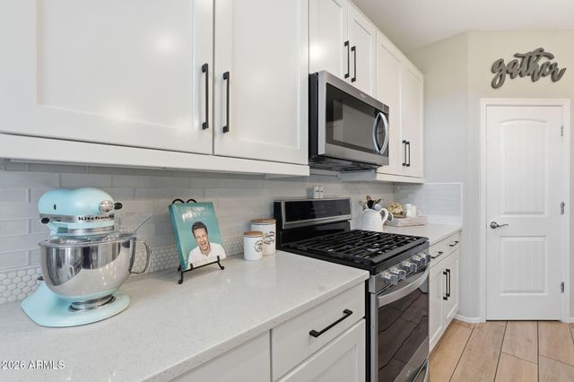 7115 W Maya Way, Peoria, AZ 85383